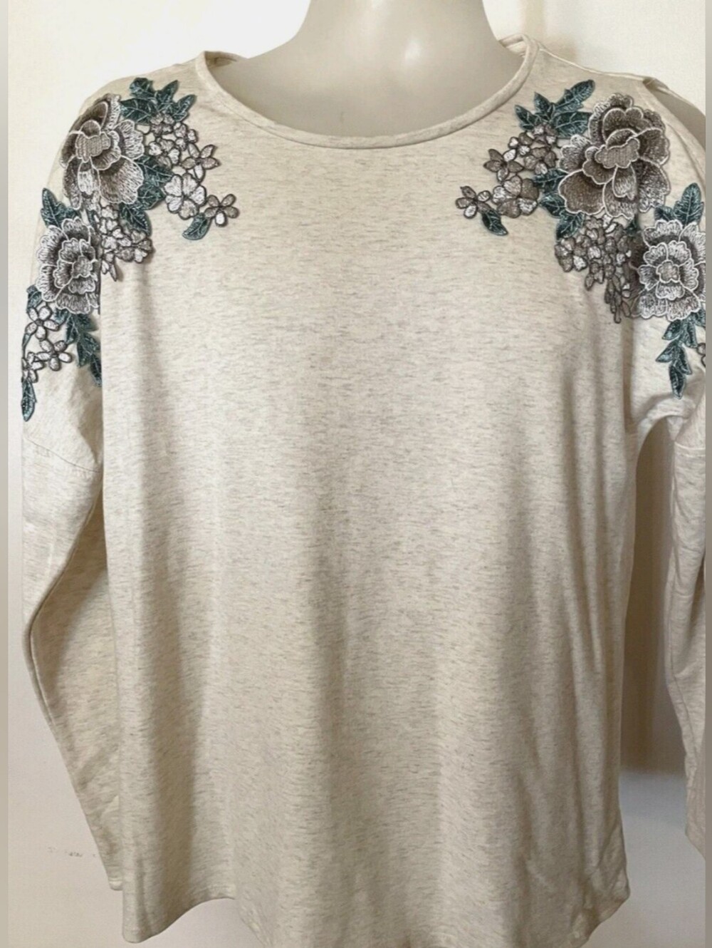 Verve Ami  Floral Long-Sleeve Blouse- Cream Size M